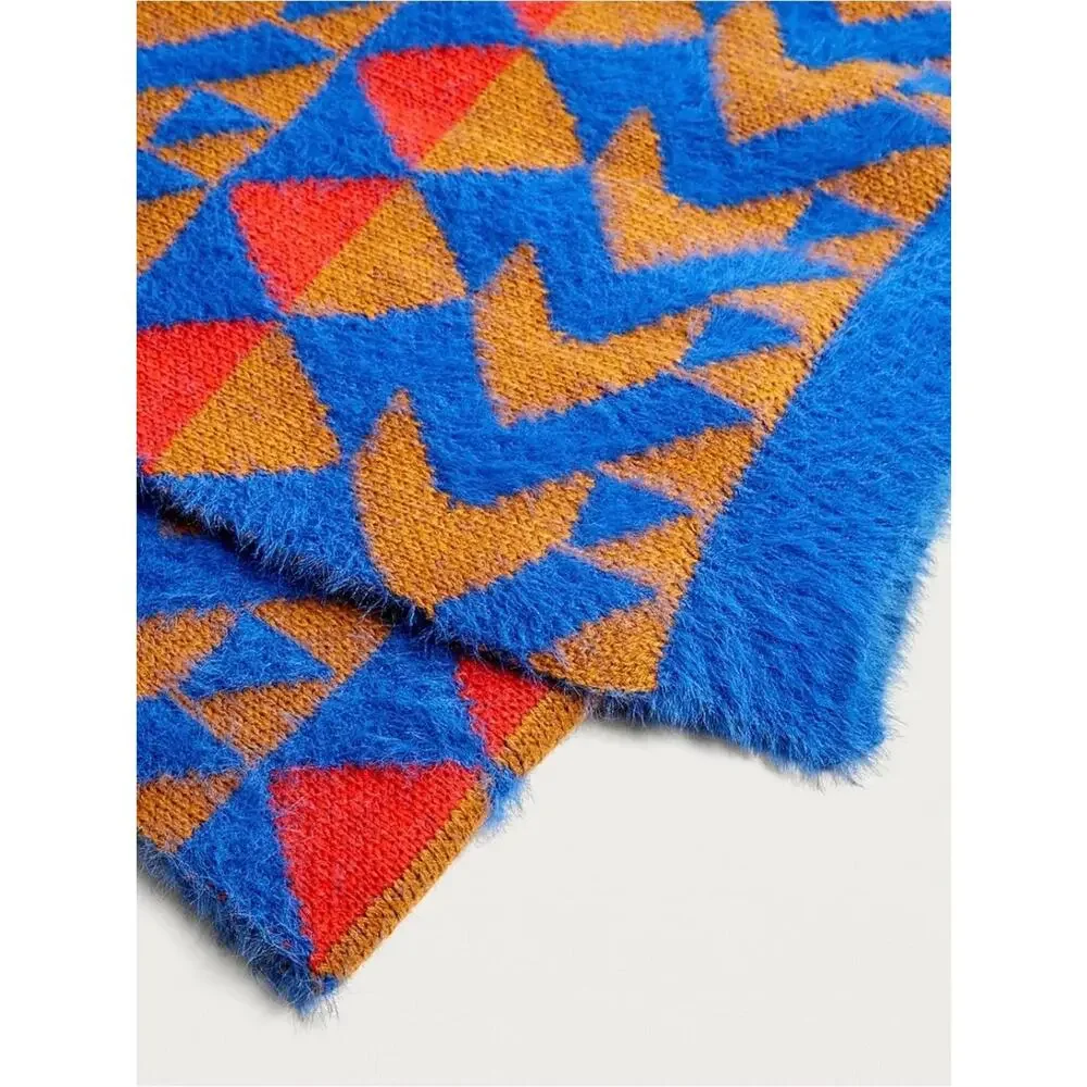 Urban Outfitters Geo Pattern Blanket Scarf